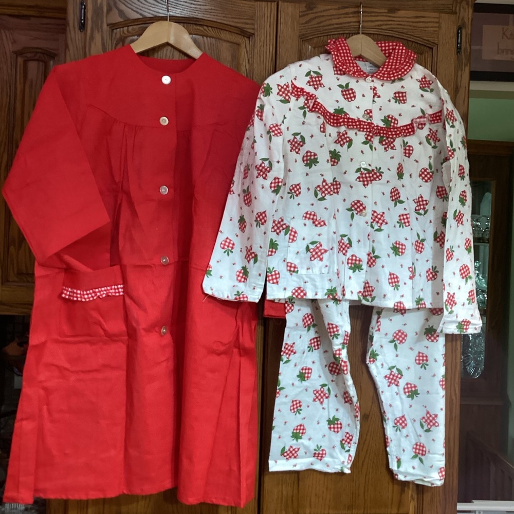Vintage Pajama & Robe Set